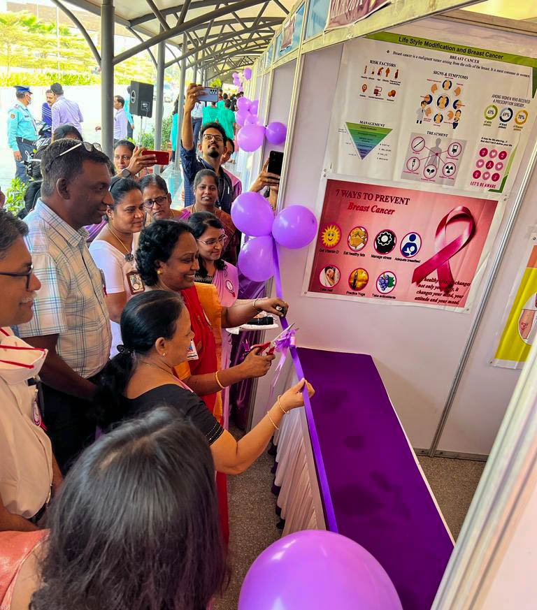 jtgeorgy's tweet photo. #worldcancerday Cancer awareness programme organised by the hemato-oncology nursing team and Medical Oncology @OffCMCVellore. Dr. Bala Seetharaman Nursing Superintendent inaugrated in presence of Dr. Dheepak Selvaraj, Dr. Aby Abraham, Dr. @todrashish Dr. @divyathumaty https://t.co/pBSPsoYjpB