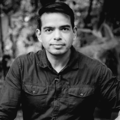 alfonsoportiyo's tweet image. Lamento profundamente el deceso de Ronaldo Robles cuyo eje de vida fué hacer siempre lo correcto pensando en nuestra Patria. Mis condolencias a su familia.