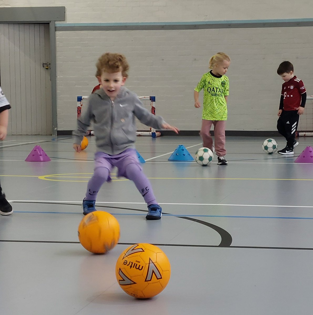 Enjoy Football CIC tweet media