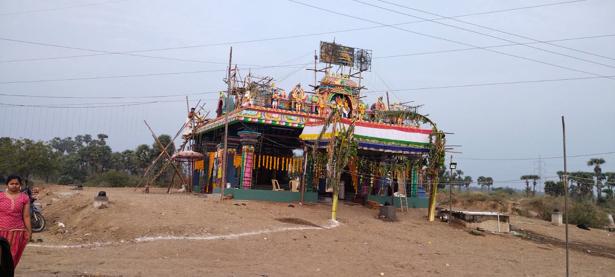 aranpani tweet media