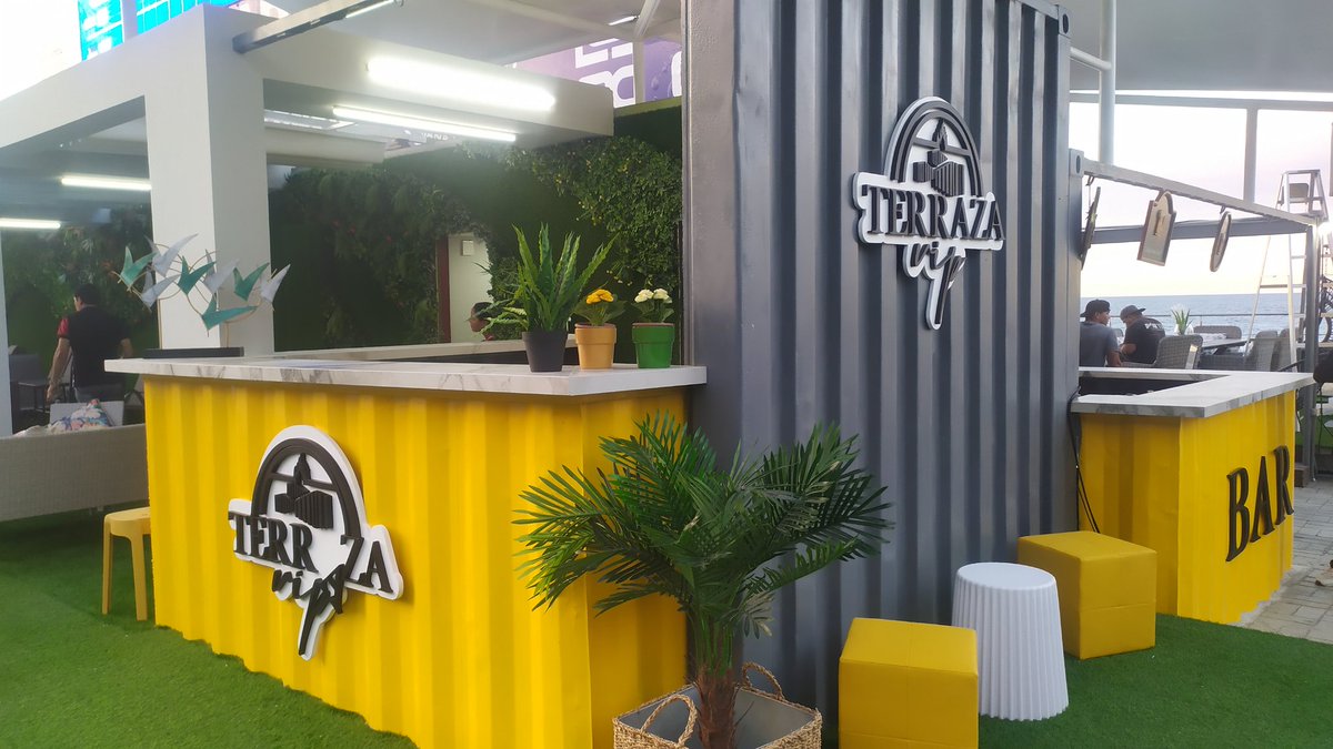 Irismarluque's tweet photo. En el estadio de La guaira #terrazavip un nuevo lugar para disfrutar de los juegos en vivos de una manera diferente. #vip #laguaira #terraza #seriedelcaribe #Beisbol https://t.co/WkxEdKcva8
