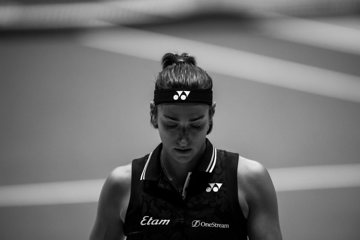 Isabelle Barnel ✨ tweet media