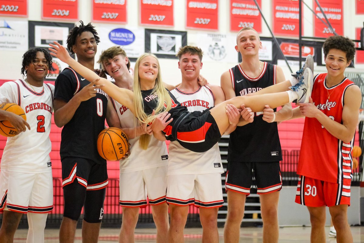 CHS Basketball tweet media