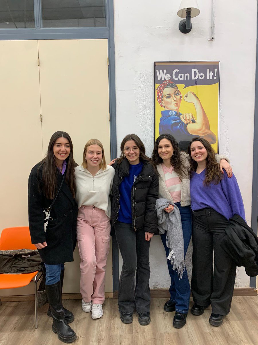 Tres anys després tornem a tenir relleu! Benvingudes novates 🎉🎉🎉 #fmvila #seràmàgica