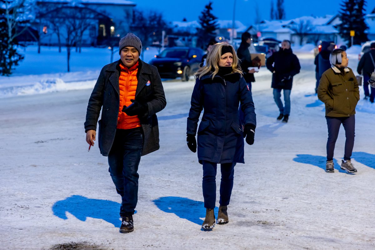 Rachel Notley tweet media