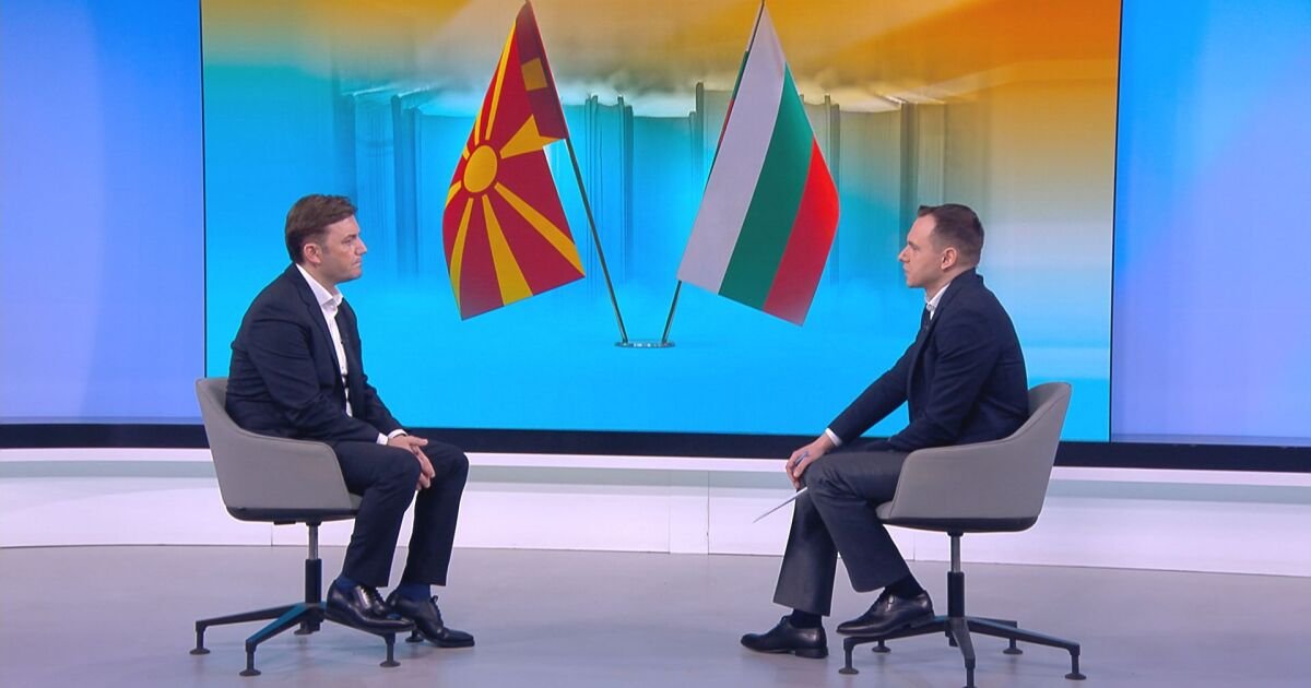 inenkovkolev's tweet photo. The 🇧🇬 journalist Ivan Georgiev from the private national television BTV has been declared as a threat to the national security of 🇲🇰.
Just a few weeks ago, Ivan Georgiev was interviewing the 🇲🇰foreign minister @Bujar_O
@AEJBulgaria
#Bulgaria #NMacedonia #Balkans https://t.co/9bafpfLRf8