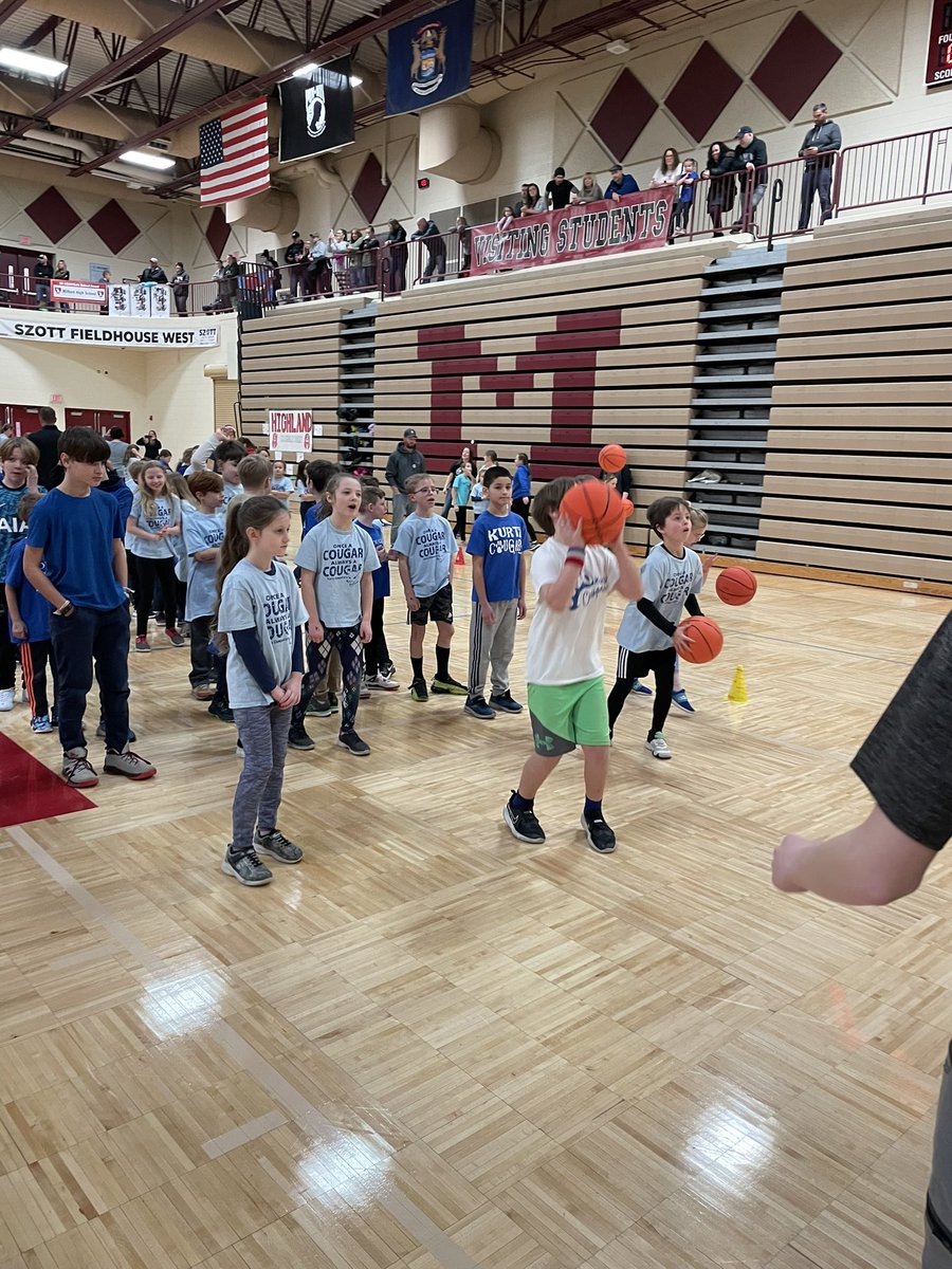 RockwMrsTyler's tweet photo. Jump Rope for Heart! 2023 @KurtzElementary https://t.co/utczGQ7VCJ