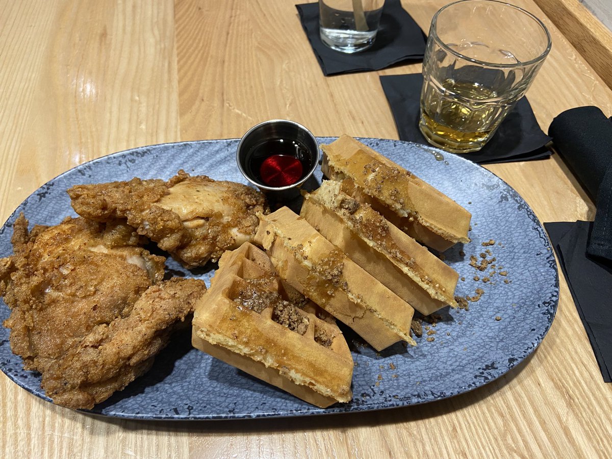 Best part of connecting in #ATL ? Scheduling my connection to have time for Chicken + Beer! Some of the best chicken and waffles around! @Ludacris @Delta