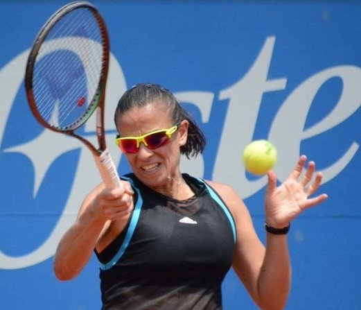 CiroPelussi's tweet photo. Domingo FINALÍSIMA 🇦🇷 WTA125 #CopaOster 🇨🇴 @nadiapodoroska vs. @paula_ormaechea Segunda final @WTA entre argentinas en la historia. La primera fue el 16 de diciembre de 1989 en el WTA Guarujá 🇧🇷(cancha dura) con título para la oriunda de Chañar Ladeado Federica Haumüller (sigue) https://t.co/b3YTbndVlp