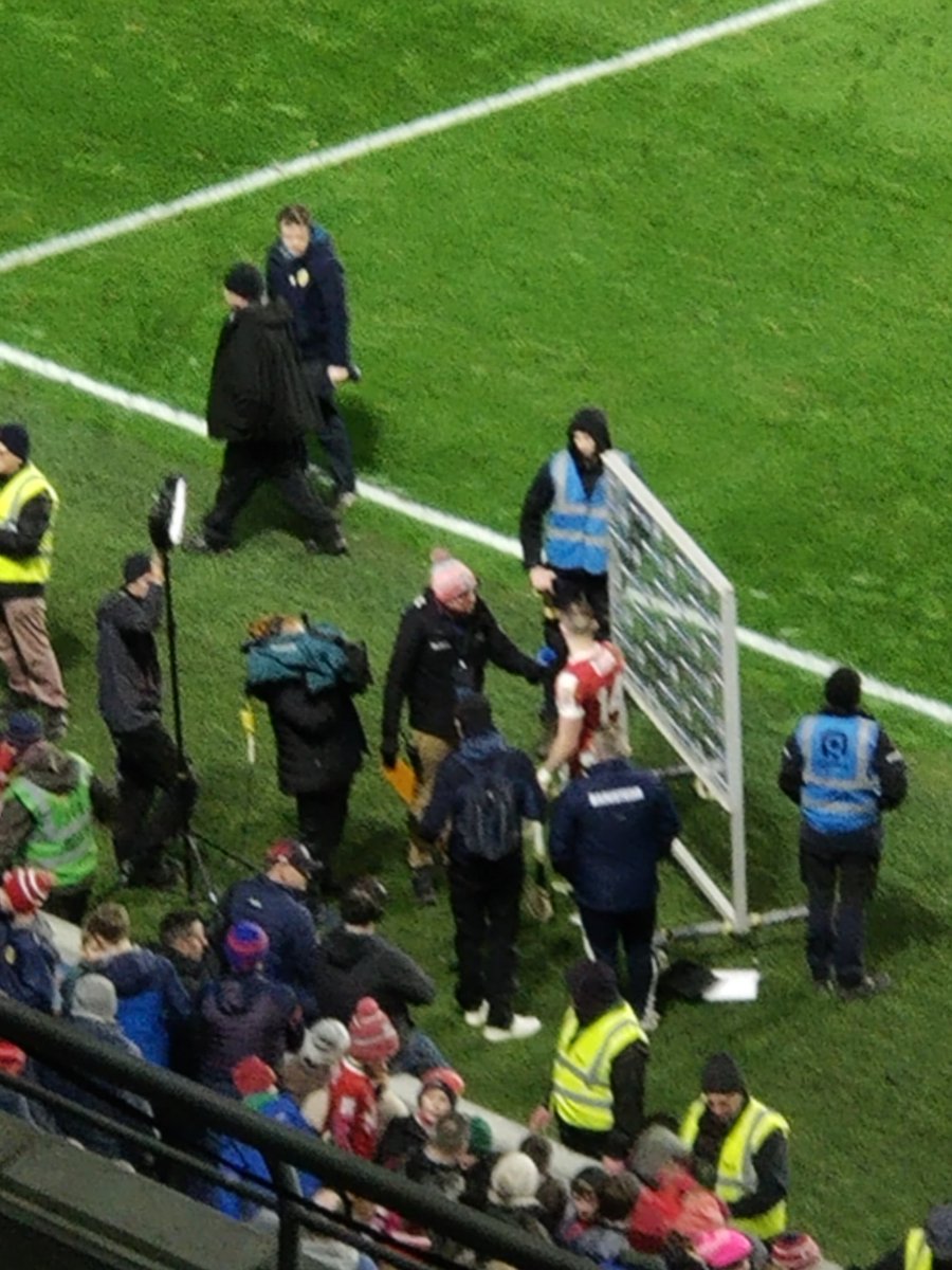 Allianz Hurling League Division 1A - Round 1 <a href="/MunsterGAA/">Munster GAA / Comhairle na Mumhan</a> <a href="/LimerickCLG/">Limerick GAA</a> #SportsDirectIreland #Borntoplay
Full time
Cork: 2-17(23)
Limerick: 0-22(22)
Man of the Match: Pat Horgan (Glen Rovers)

Attendance: 19,516