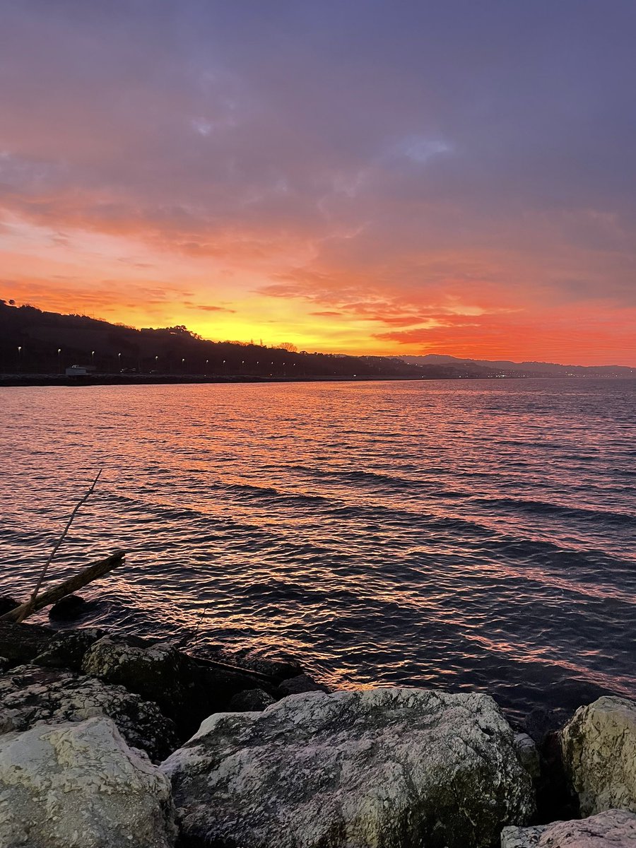 canonico76's tweet photo. Marina Dorica #portoturistico #ancona #marche https://t.co/0ZkGuuWRHh