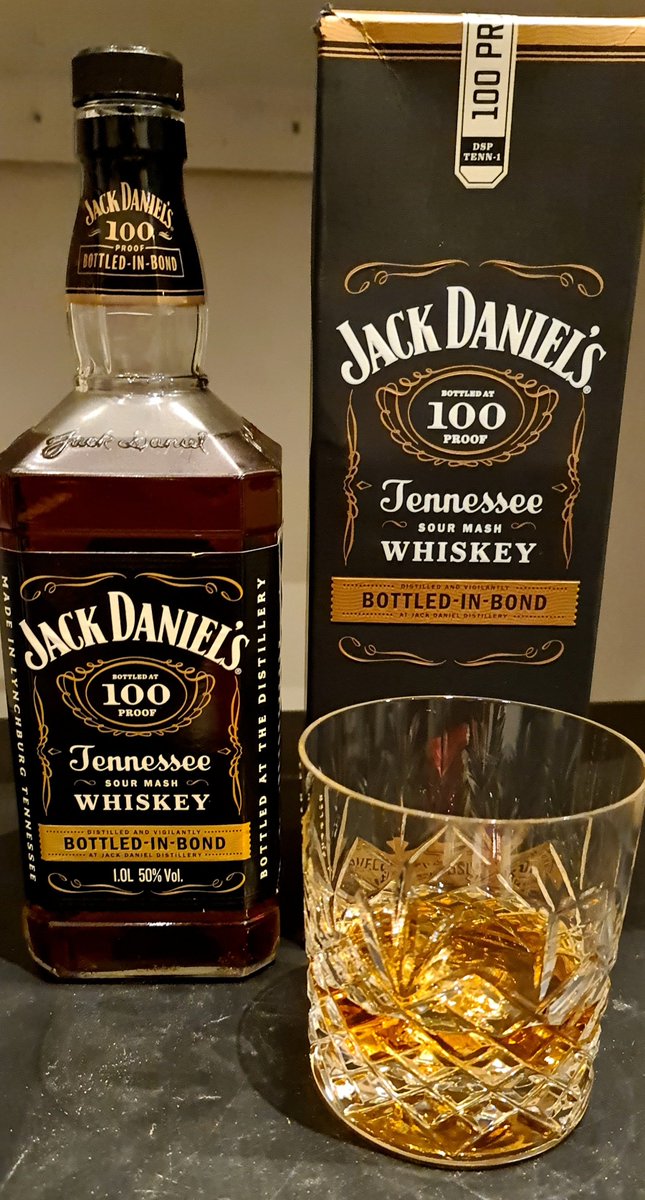 Tonight... Bonding with Jack.
#TennesseeWhiskey