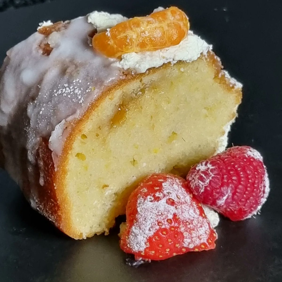 Italian breakfast cake with Seville Orange Marmalade.  Mama Mia! Delicious.#marmaladecake #italianrecipe #delicious @deli_tracey @pvt_ak @local_food @yorkshiremark @Millers_Larder @dashofprosecco @GospaCitrus @IreneMyersPR @jaygarlic @AnnaLuptonSays @sedgyfarmmarket