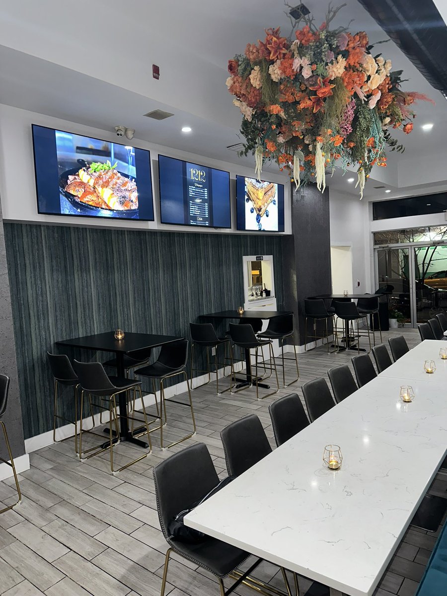 Come Dinner Tasties Upscale Restaurant #philly #tasties