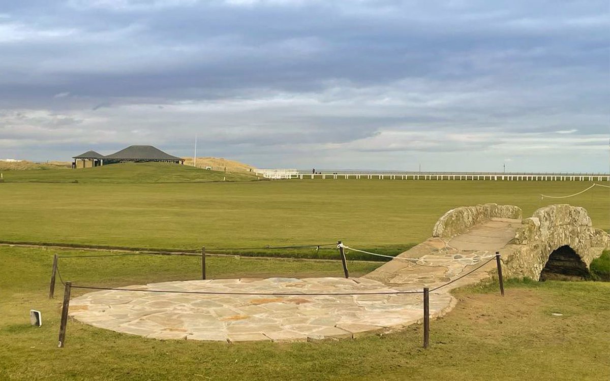 Dear @RandA please tell all of #golftwitter who thought this was a good idea? #oldcourse @Top100Rick @Top100golfquest @GolfHistorical