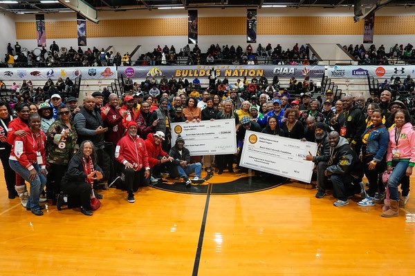 PresBreaux's tweet image. The @BowieState Bulldogs were honored to welcome the Divine Nine sororities and fraternities and the @BSUNAA to the cheer on the Bulldogs. We thank them all for the excitement and the support they brought to the WBB and MBB games today.