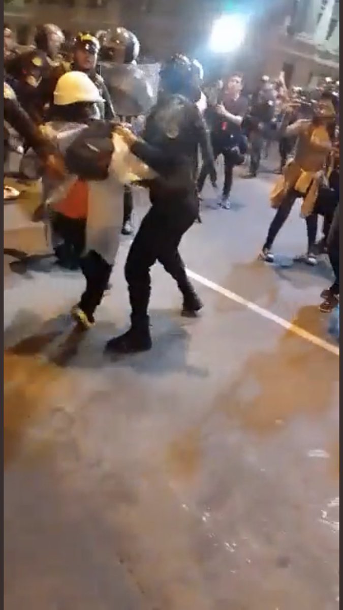 Alonso_GD's tweet image. Peru, today.