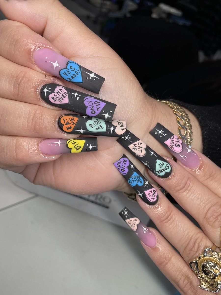LOnailedit's tweet photo. Are these your valentine nails ??? 

Don’t be shy Book with us 361-334-3407 https://t.co/5rbf08ittX