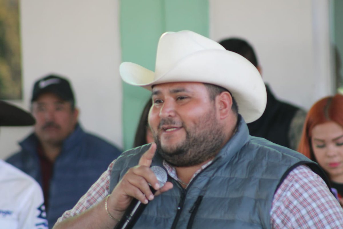 Bochocnc's tweet image. Hoy estuvimos en el Hablemos de Frente en la comunidad de Llano Grande con nuestro Presidente Municipal Toño Ochoa , agradezco el acompañamiento de todos los comisariados que asistieron a este gran evento donde nos comprometimos a darle solución a sus demandas!!
 #Al100ConDurango