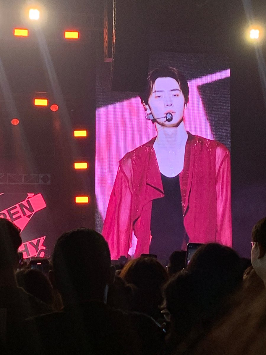 JagiHope's tweet photo. sunghoon “daming energy kayang magconcert hanggang day 5” park
#MANIFESTO_IN_MANILA 
#MANIFESTO_IN_MANILA_DAY2 
#MANIFESTO_IN_MANILA_D2 https://t.co/x10mRYhPmy