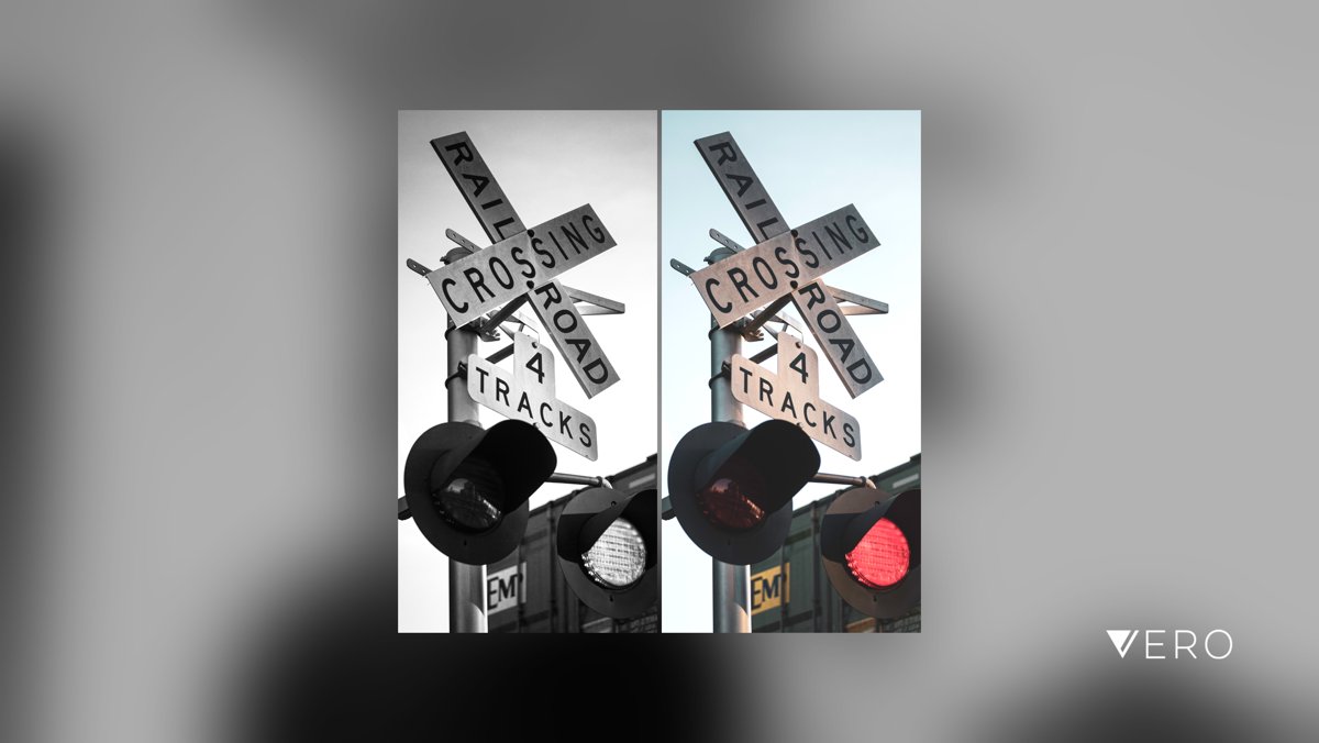 tajvue's tweet photo. How do trains eat? They chew chew🍴🚂
#train #railroad #railroadcrossing #blackandwhite #streetphotography #photography #picoftheday #365photochallenge https://t.co/LTKM50SQBn https://t.co/J2BxRinsGG