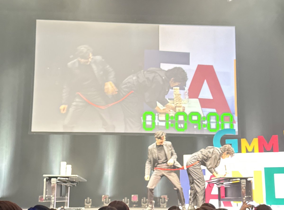 nonkichi_th's tweet photo. PP1stFanMeeting inTokyo③
Phuwinホント天才✨
ジェンガの構造を考えて積んでいく様子が美しいと思った😳緻密✨✨
けん玉も要領を得てめちゃくちゃ乗せてたよ!
でも、いたずらっ子なのね🥰
まだ19歳🤣
#GMMTVFANDAY
#FKPPfandayxTokyo
#PremiumPlusPackage
#ปอนด์ภูวินทร์
#PPFK来日記念振り返り https://t.co/Ws9pYMZJLu