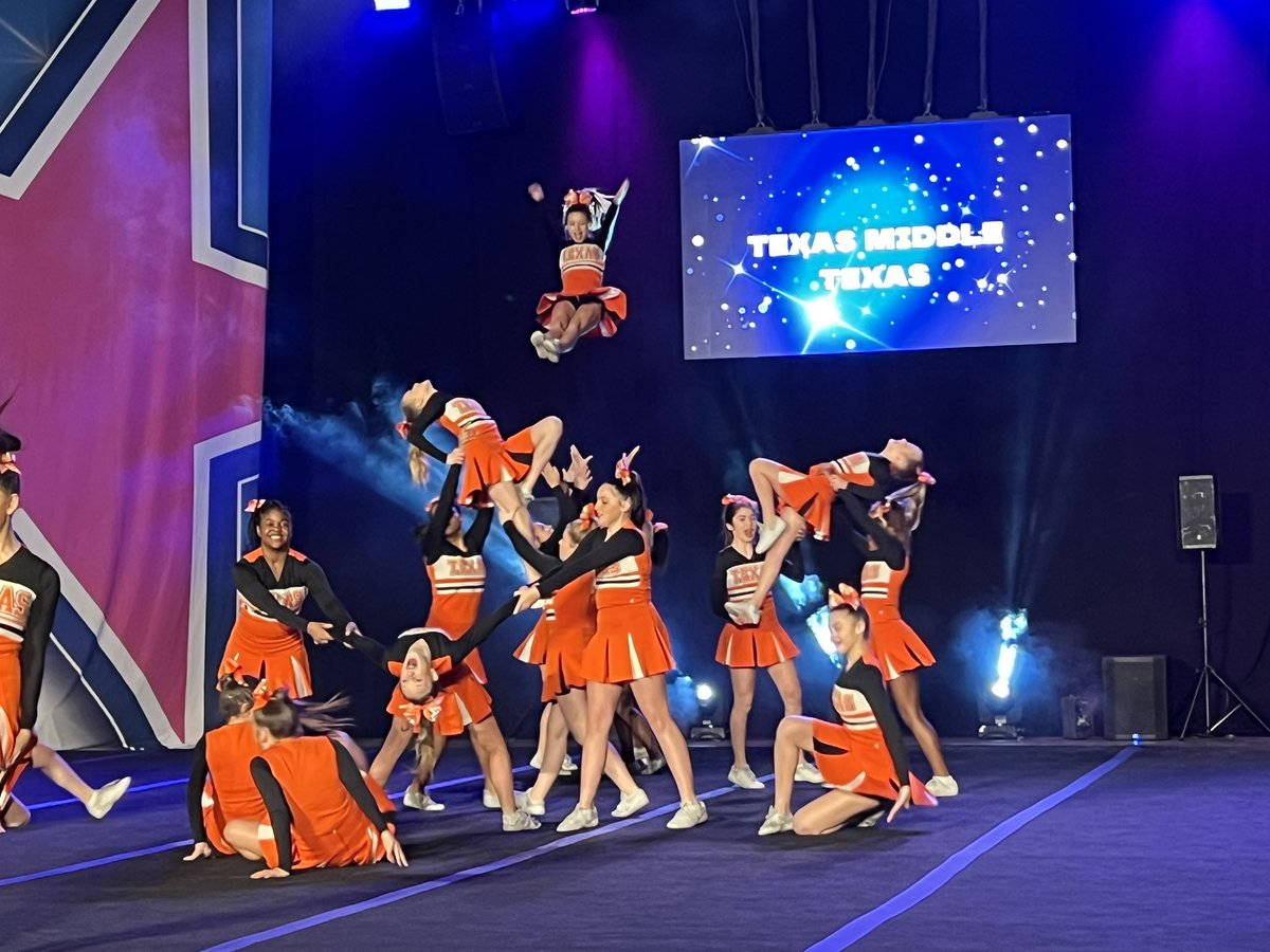 TMS Cheer tweet media