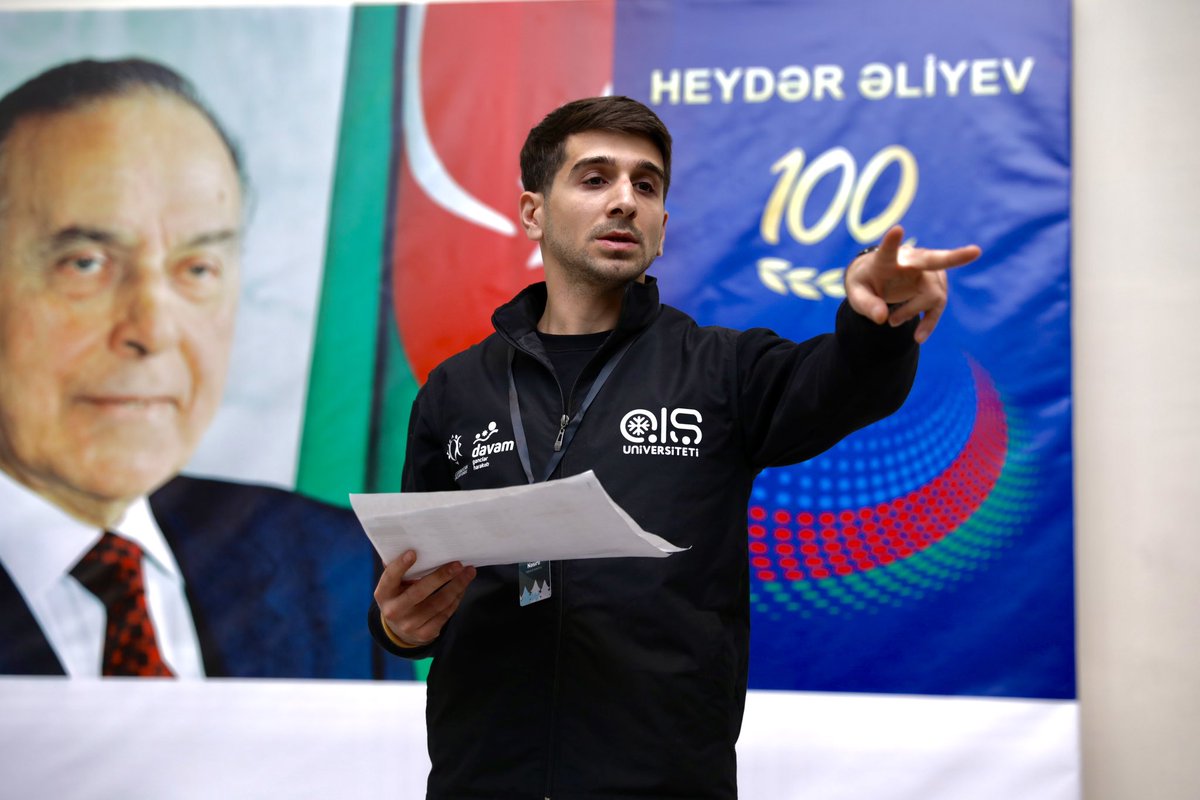 NasirliFeda's tweet photo. "Gənc Liderlər üçün Qış Universiteti"nin növbəti mövsümünə start verdik❄️

#davam2023 #davamgenclerherekati https://t.co/9pmADbdQVY