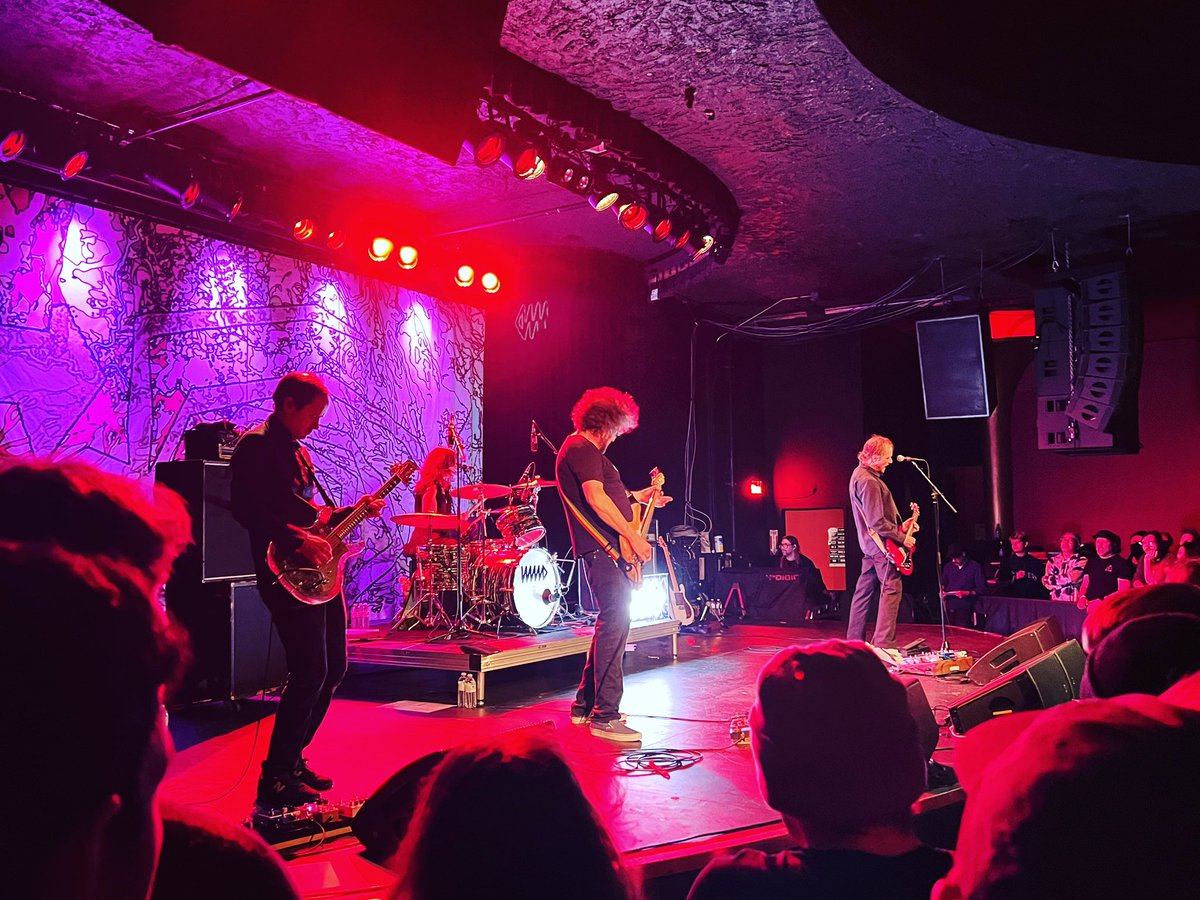 spidertears's tweet photo. #UNWOUND!!! They sounded fantastic at The Showbox, of course! @therealunwound #Seattle #theshowbox https://t.co/6Hbnz4uATT