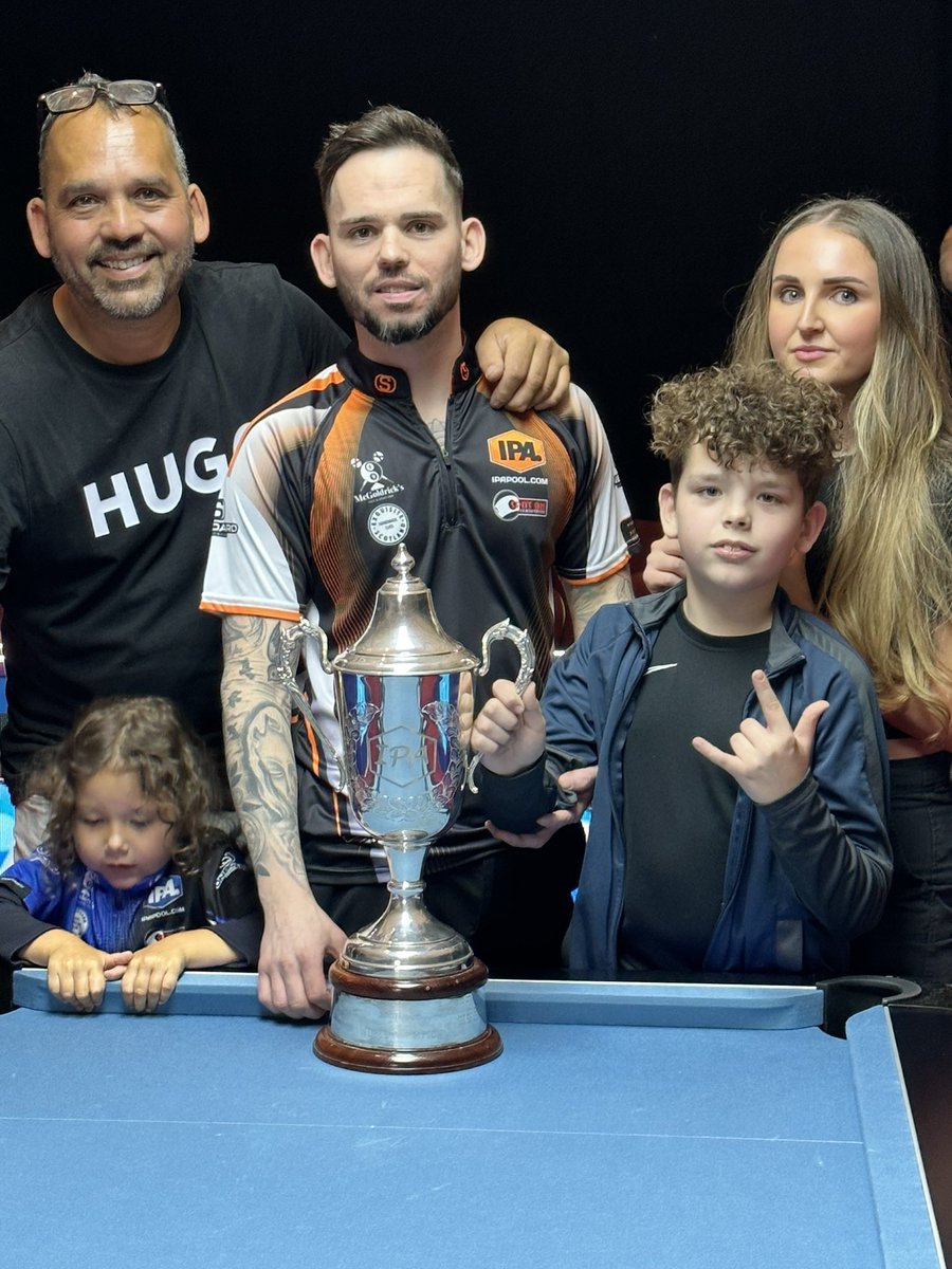 And so we have our Open World Champion in Clint I’Anson who will no doubt be a very popular winner. Unlucky Simon Ward after a fantastic effort. Plenty of other finals to look forward to tomorrow as well! <a href="/C4Sport/">Channel 4 Sport</a> <a href="/scottish8ball/">Scottish Pool 🎱🏴󠁧󠁢󠁳󠁣󠁴󠁿</a> <a href="/blackball_pool/">Blackball Pool</a> @