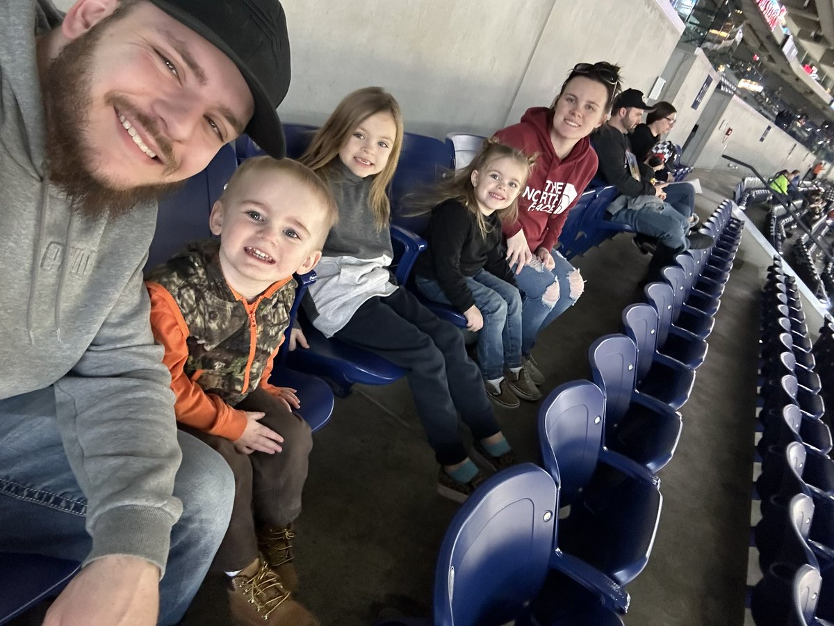 heyitsbree___'s tweet photo. #MonsterJam https://t.co/C6jOr9Z5xa