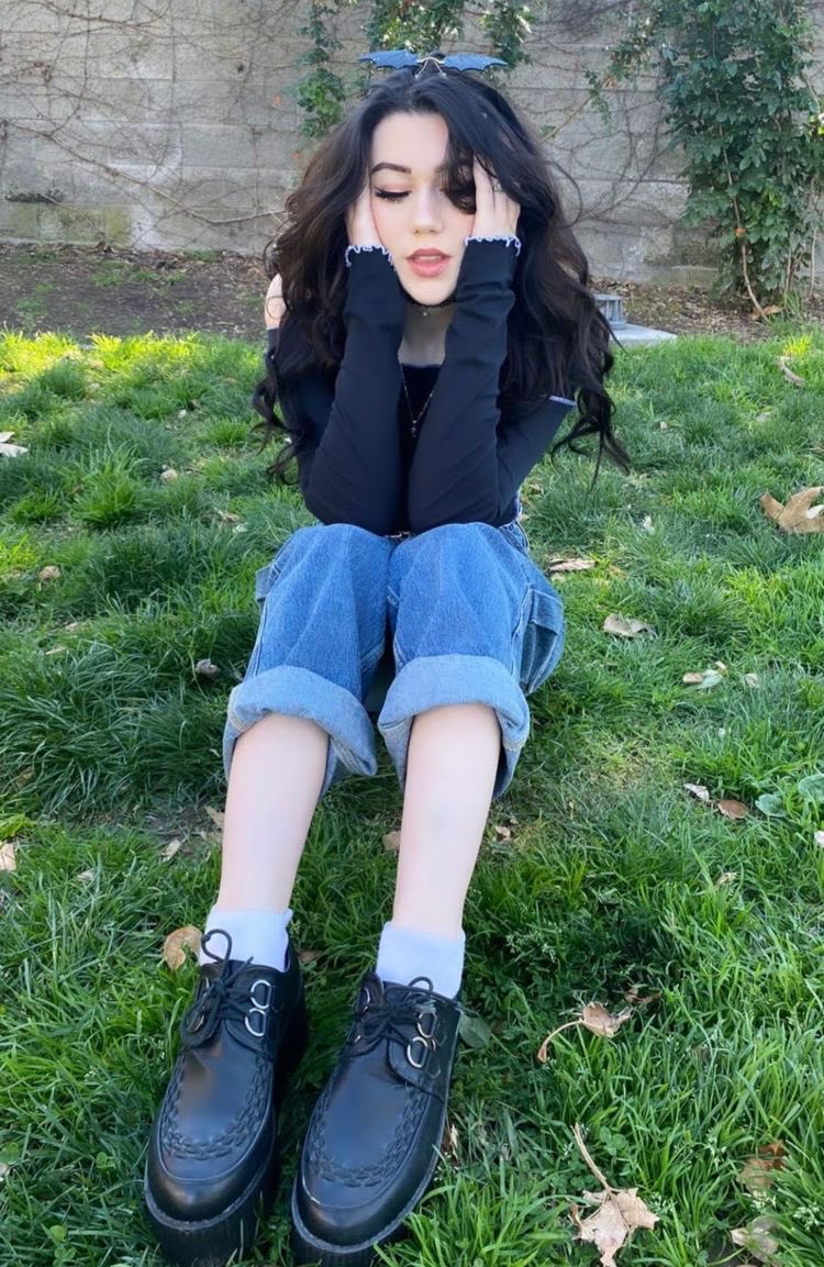 jessiesthinker's tweet photo. they make my heart go: ❤️🧡💛💚💙💜💗 https://t.co/gIqCgfC7m4