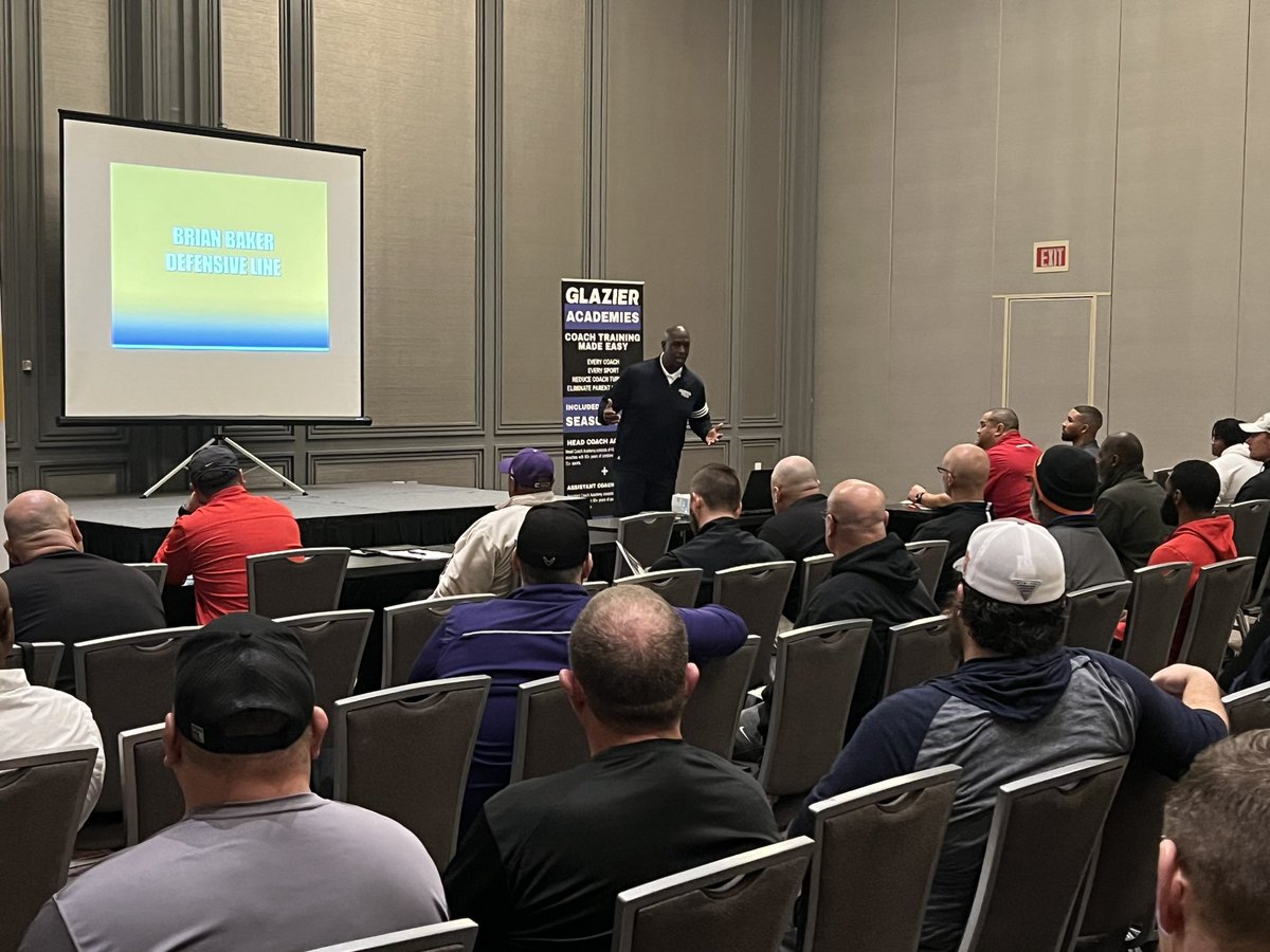Best @GlazierClinics I’ve been to! Great weekend learning from @Backendcoach12, @CoachWillyMath, and @DefCoachBake among others. Great turnout and great info throughout the weekend! @CoachMacJason @Uncommon_Coach @RecruitGeorgia @recruitNE_GA