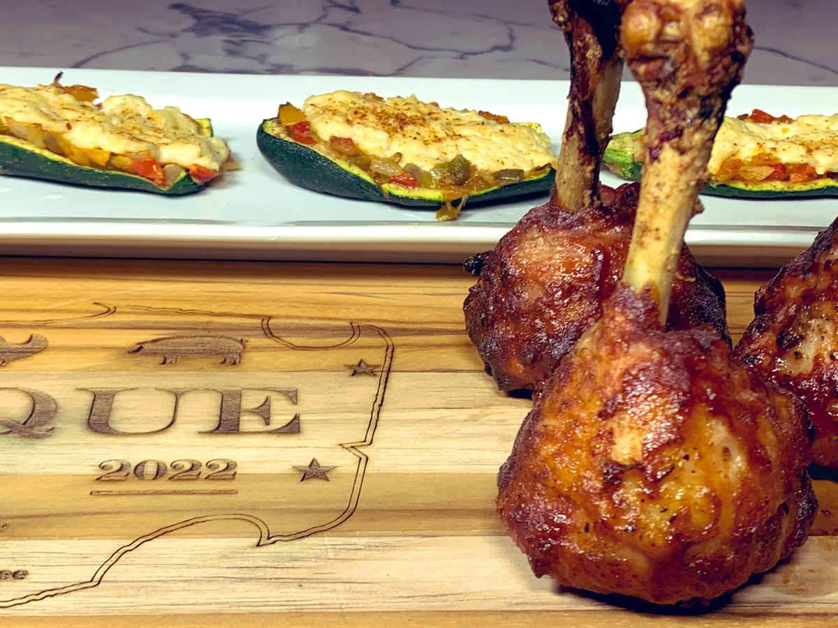 Key Lime Chicken Lolliepops with horseradish cheddar stuffed zucchini boats are a crowd pleaser. <a href="/BBQCentralShow/">Greg Rempe</a> #foodblogger #yummy

youtu.be/33C2NL1hkv4
