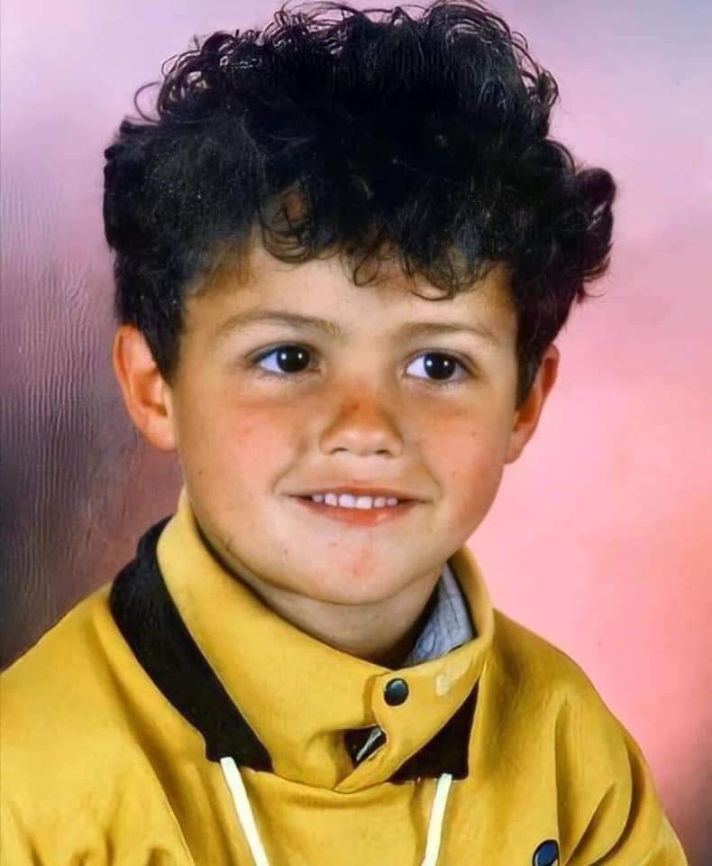 Happy birthday to my eternal legend who is 38 years old, Cristiano Ronaldo 