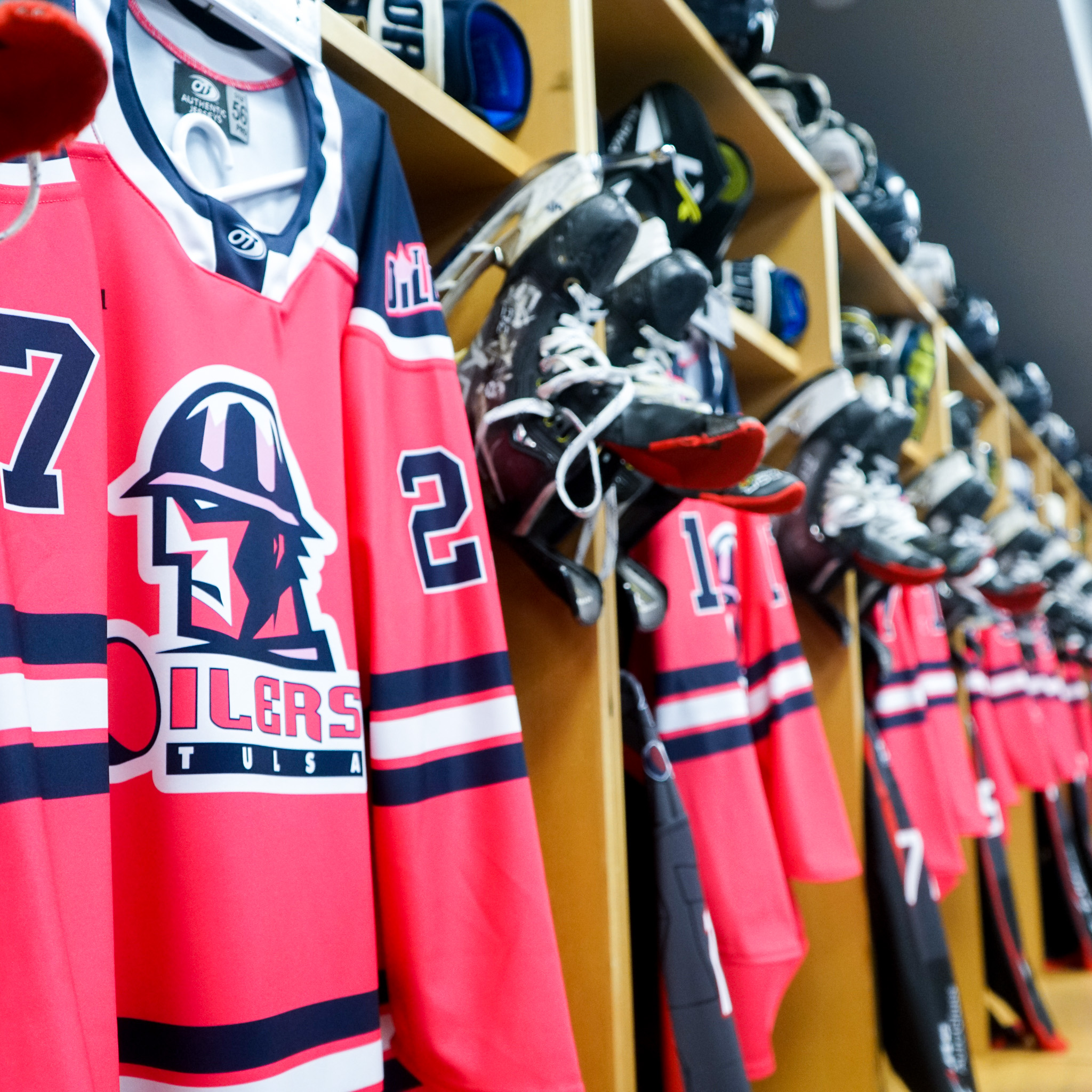 JERSEYS  Tulsa Oilers Store