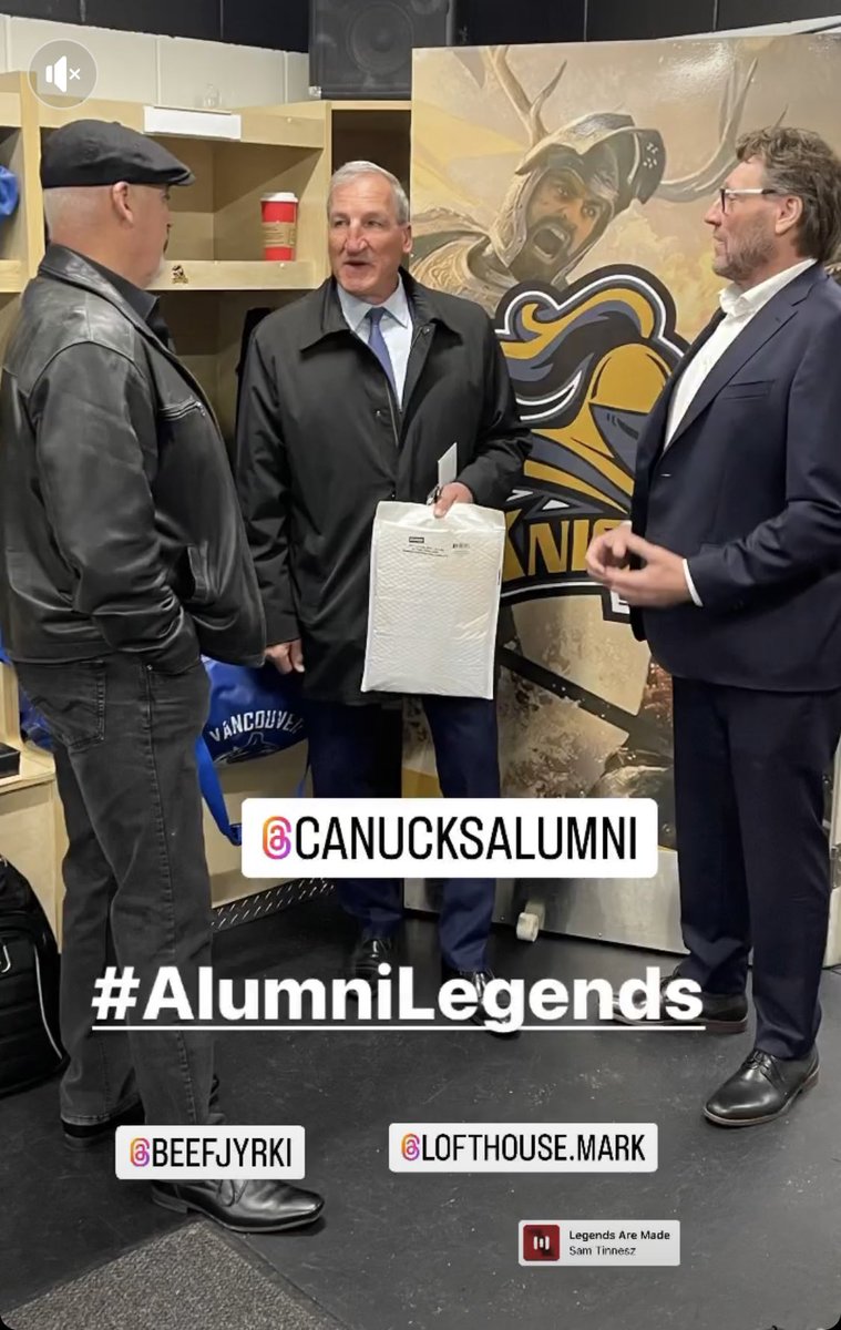 Great to see NHL legends Mark Lofthouse (Capitals), Tim Hunter (CGY) & Jyrke Lumme (VAN) talking hockey in the Knights Lair this weekend for @wickfest !!!