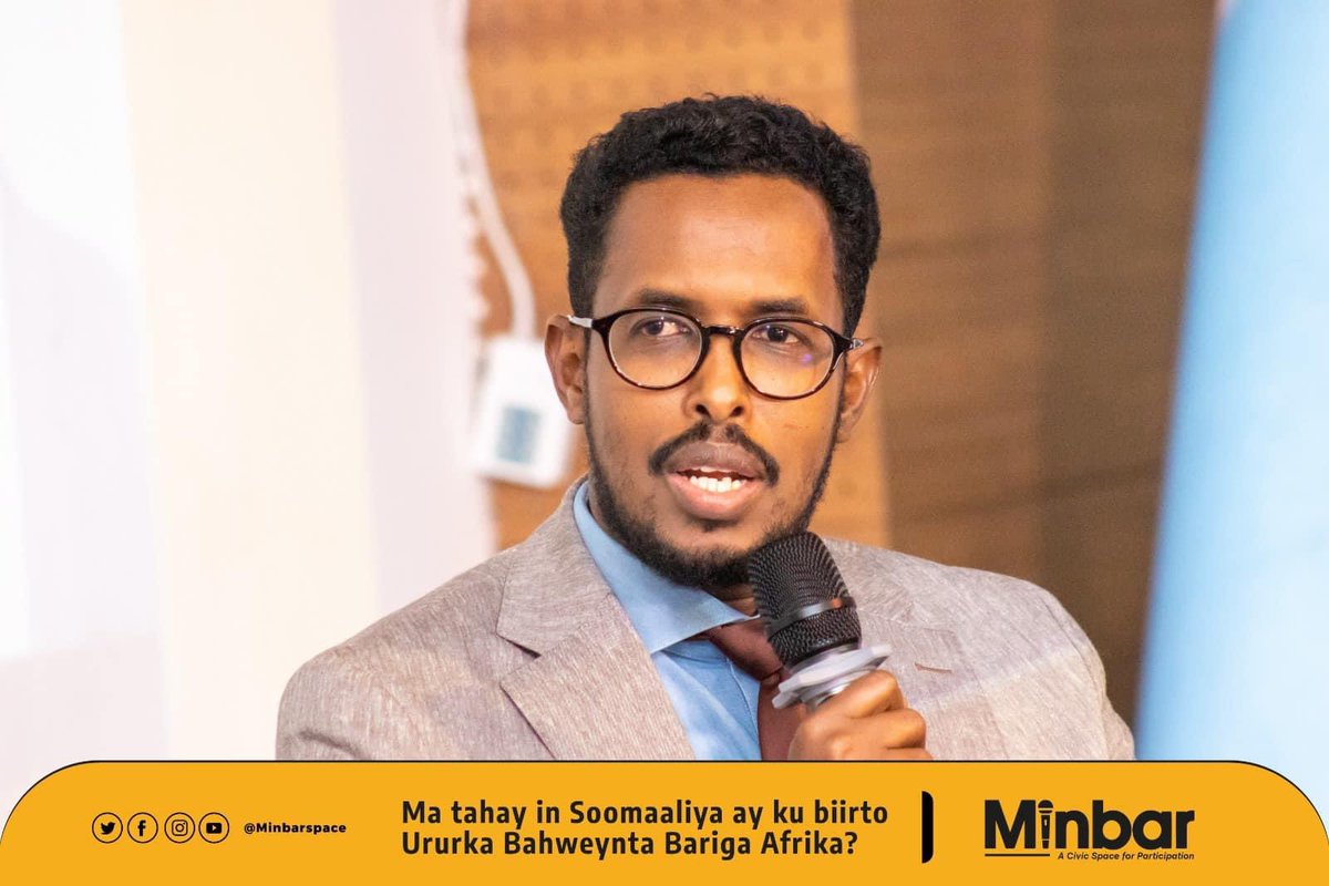 wehlie_ahmed's tweet photo. We'd successfully concluded a discussion organized by the @minbarSpace on #Somalia’s bid to join the East African Community.

Standing ovation for our moderator @farhanjimale and great panelist @Aynte &amp; @AbdusalamHOmer

#MinbaTalks https://t.co/OPQbNxMVYF