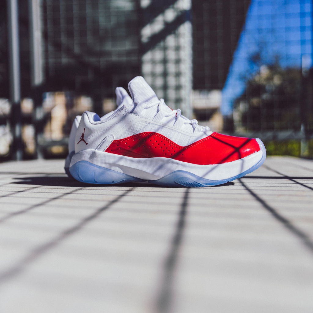 air jordan 11 cmft on feet