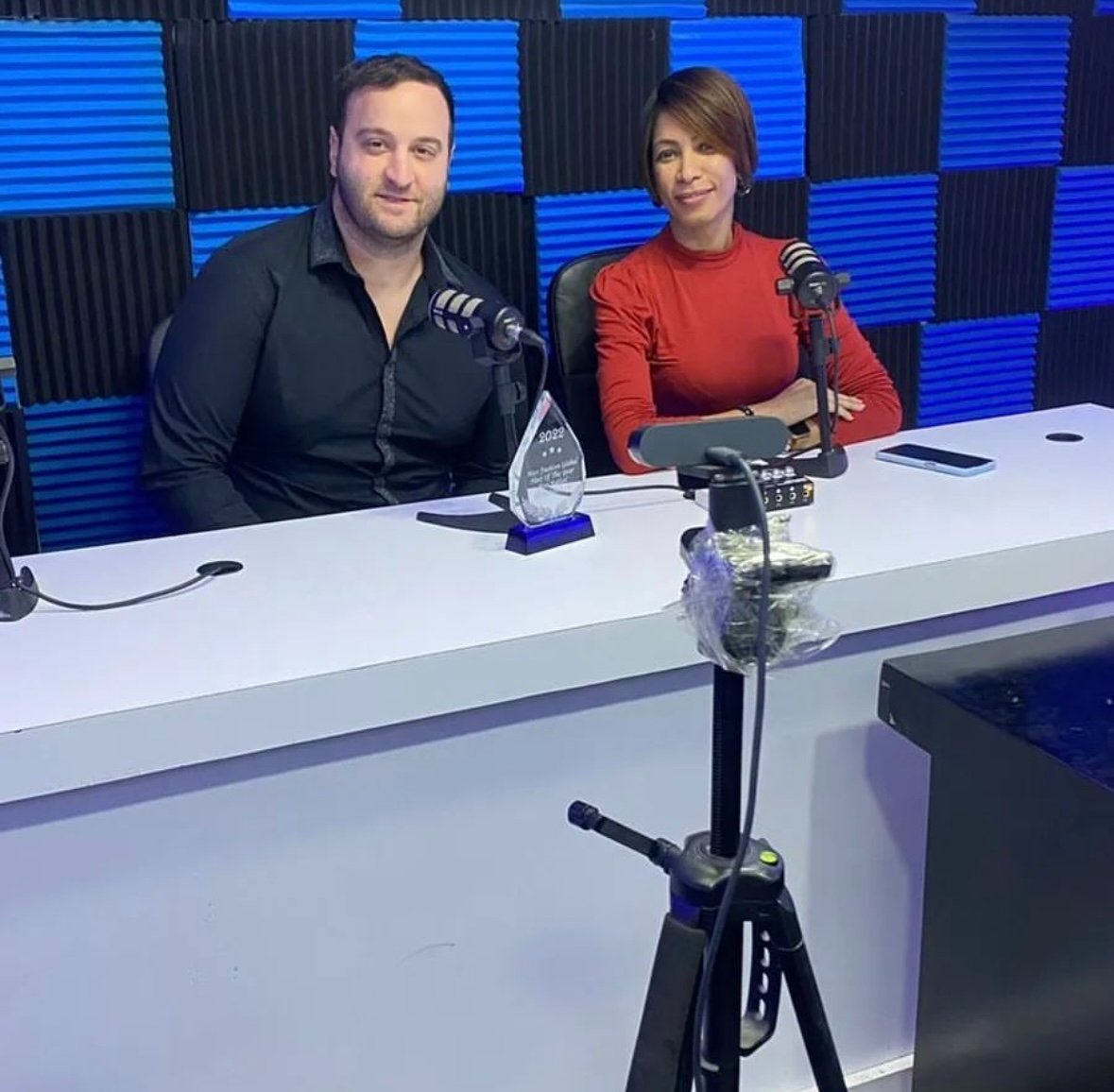 RonRafaelS's tweet photo. Entrevistas en los mejores canales de República Dominicana #RonRafaelS #RonRafael #RonRafaelShimshilashvili #RonShimshilashvili #SantoDomingo #DominicanRepublic #RepublicaDominicana #Extra86 #ValorateMujer #Conecta2ConAnaInoa #JuntosEnFamilia https://t.co/dmvI4iioWm