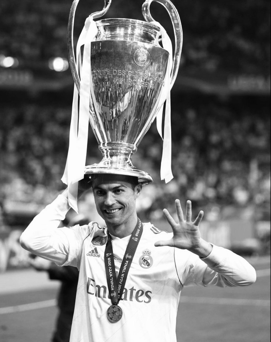 paulamalikk's tweet photo. @Cristiano 🤍 https://t.co/SIoMIes0Cl