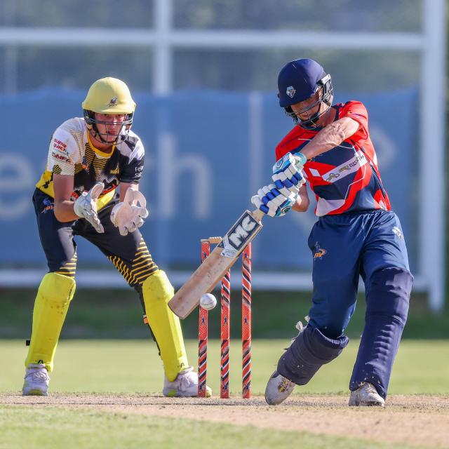 marscricket's tweet photo. 🔥 What a performance by JC Young! In the final qualifier, he smashed 71 runs off just 32 balls, setting the stage for an unforgettable finale. In the final, he continued to shine with 28 runs in just 15 balls. What a player! #Cricket #Performance #FinalQualifier #Final https://t.co/NjQXrGXmQG