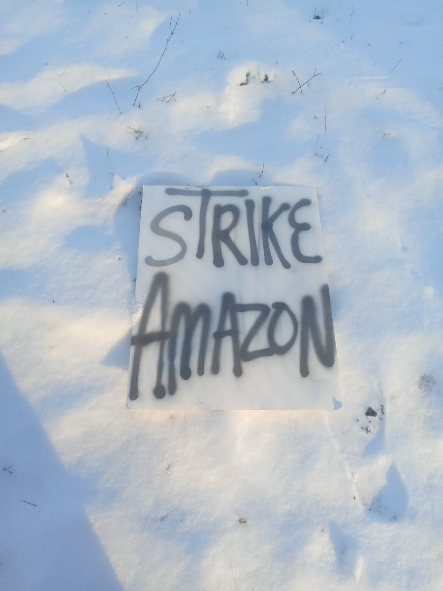 BrJoeBalkis's tweet photo. 1/31/23 #StopMovingBackwards
#StrikeAmazon #StopCopCity
#DEFUNDfacebook, #DEFUNDgoogle & #DEFUNDtwitter https://t.co/mpLW4bJCEW