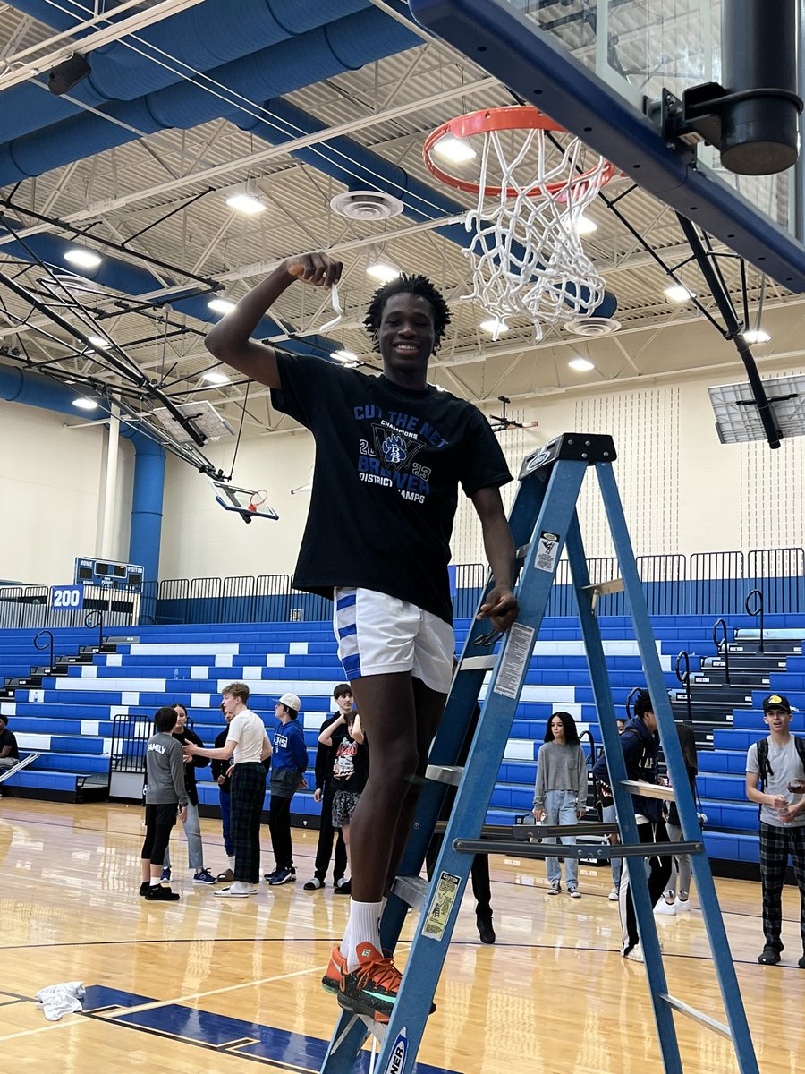 Bear Basketball Head Coach Jason Porostovsky tweet media