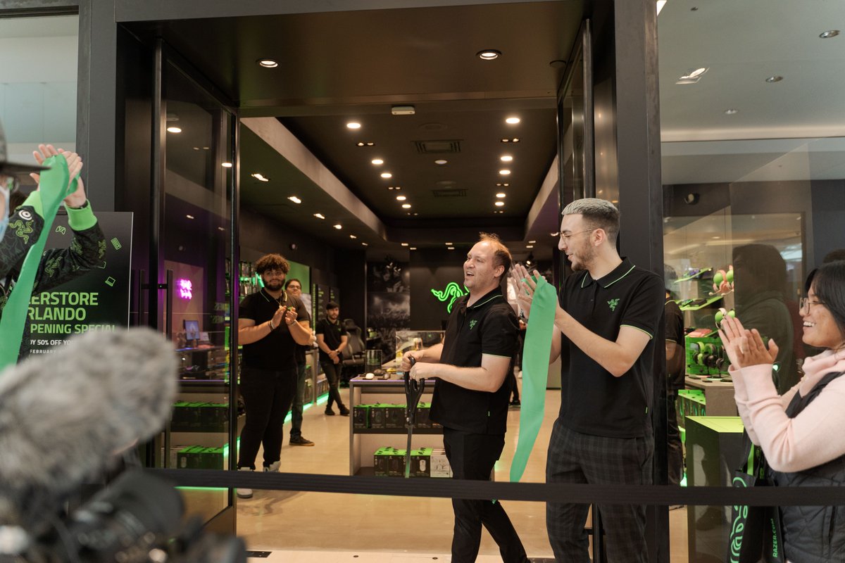 R Λ Z Ξ R on Twitter for gear, stay for the activities. We’re