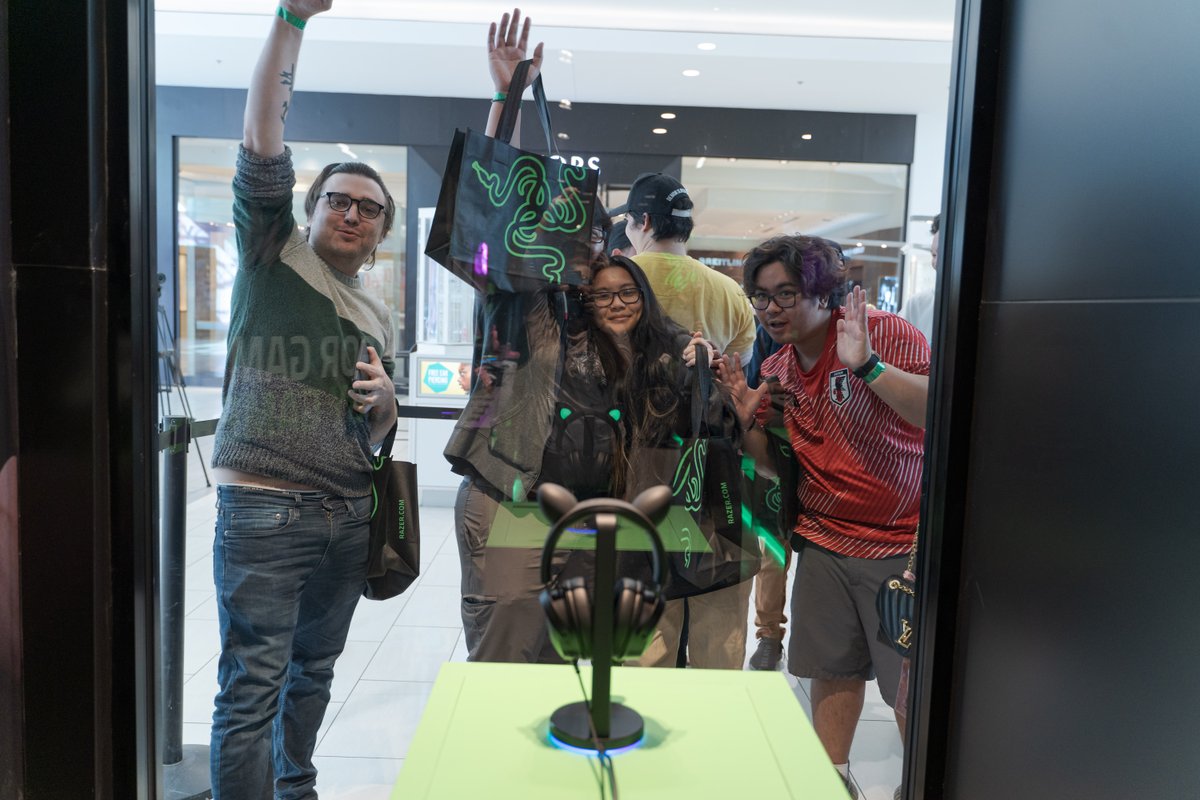 R Λ Z Ξ R on Twitter for gear, stay for the activities. We’re