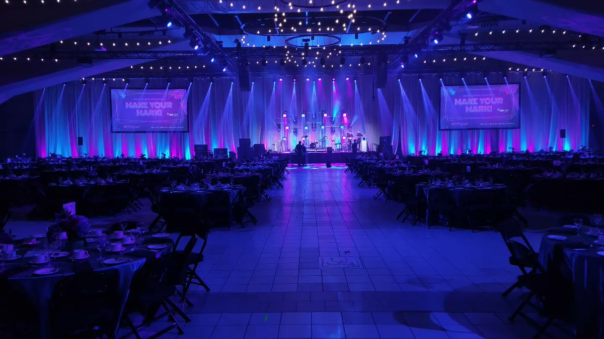 ronniesalsa's tweet photo. Weekend vibes #cpagrad #yeg #yegevents @encorecanada @keylitedesign https://t.co/Q40ZOSSie2