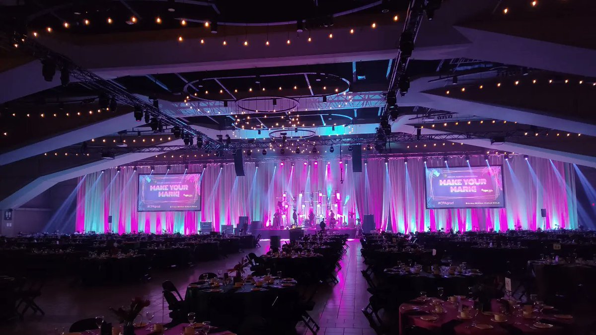 ronniesalsa's tweet photo. Weekend vibes #cpagrad #yeg #yegevents @encorecanada @keylitedesign https://t.co/Q40ZOSSie2