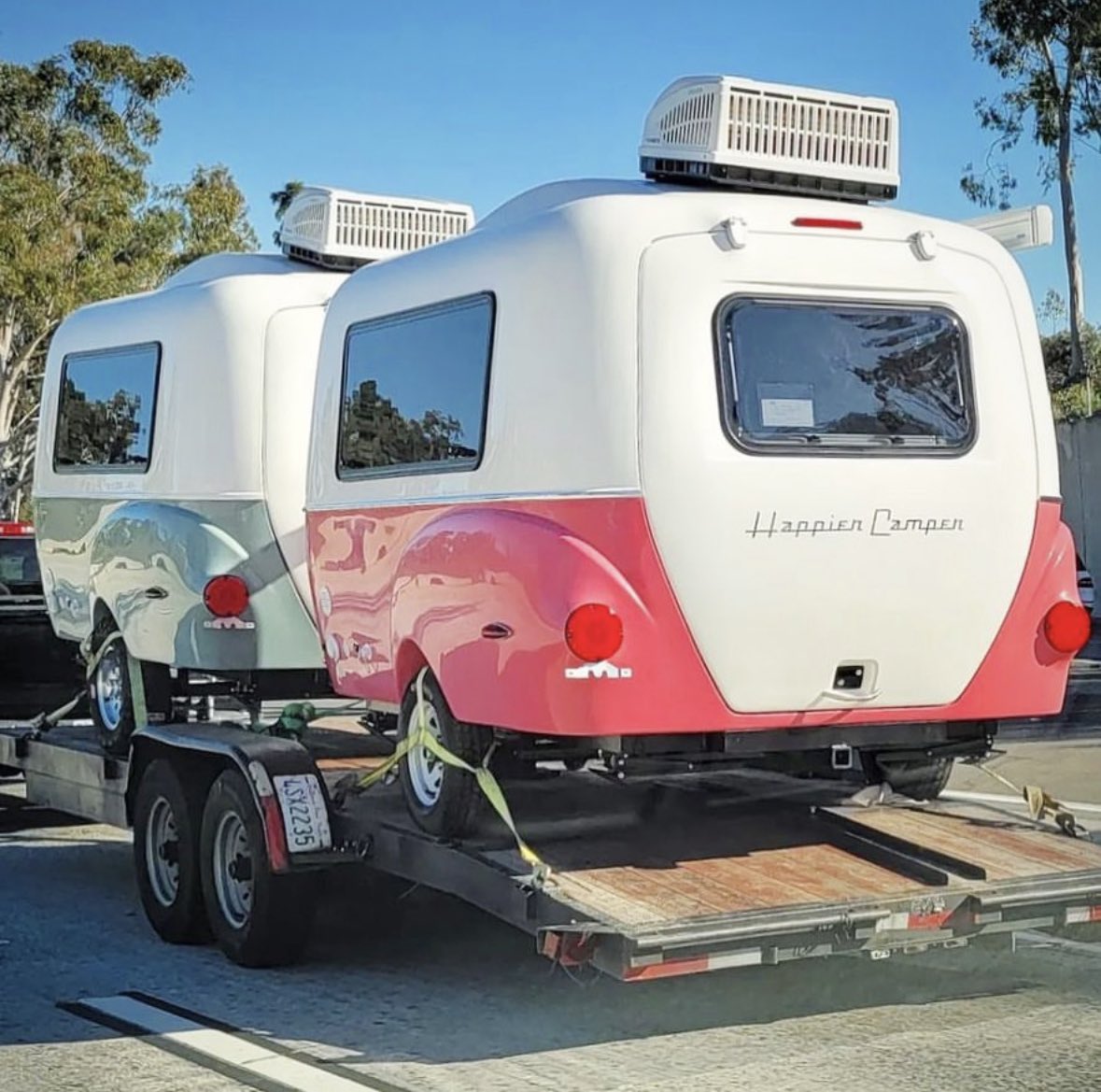 Marcus Lemonis (@marcuslemonis) on Twitter photo Win this <a href="/HappierCampers/">Happier Camper</a> from <a href="/CampingWorld/">Camping World</a> … I’ll pick one who Retweets and tells me why … must use #HappierCamper Win this <a href="/HappierCampers/">Happier Camper</a> from <a href="/CampingWorld/">Camping World</a> … I’ll pick one who Retweets and tells me why … must use #HappierCamper