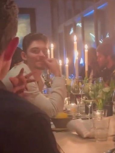 maxtonrivalry's tweet photo. THE BEARD AND THE HAIR https://t.co/7cZ4qUKSfq